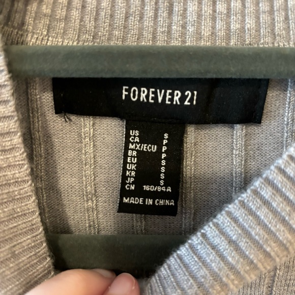 Grey Ribbed Shirt - Picture 3 of 3